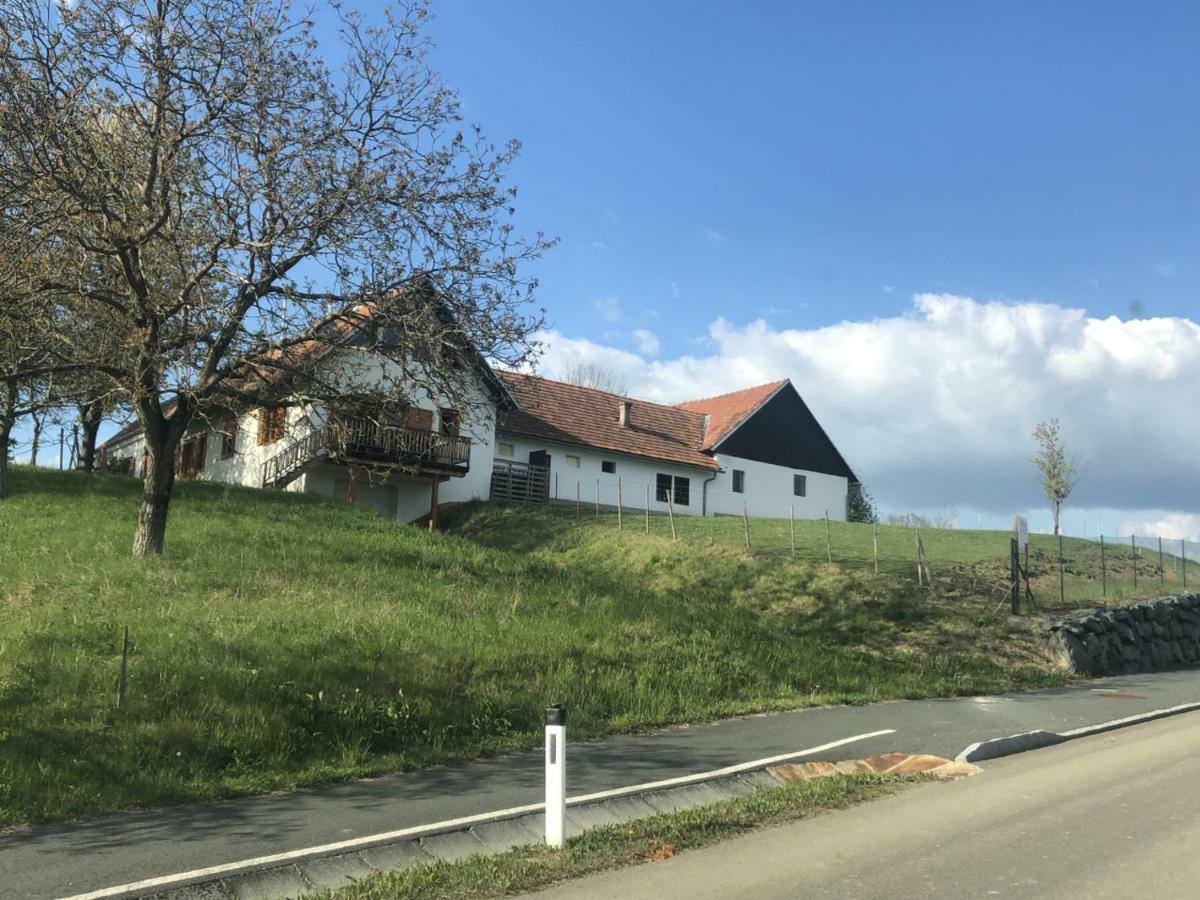 Sonnenhof Apartment Limbach im Burgenland Bagian luar foto